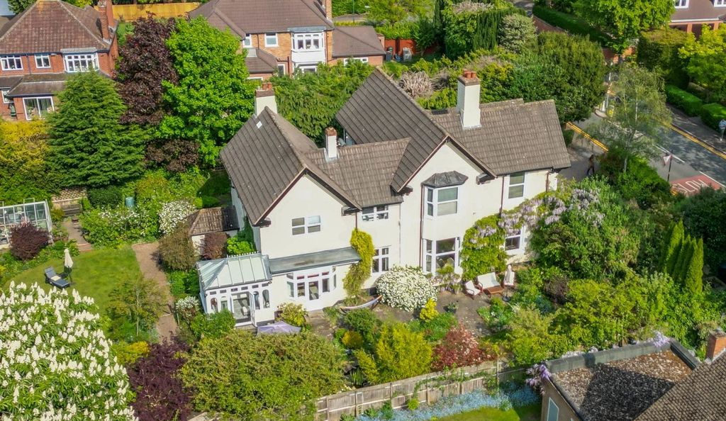Property photo 2 of 58