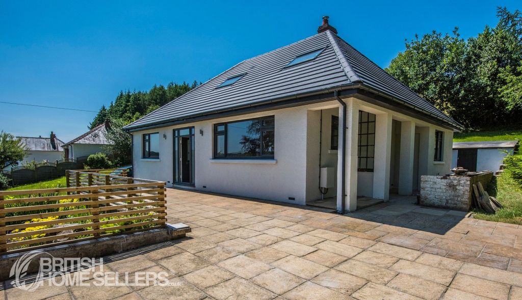 Property photo 1 of 19 Picture No. 09