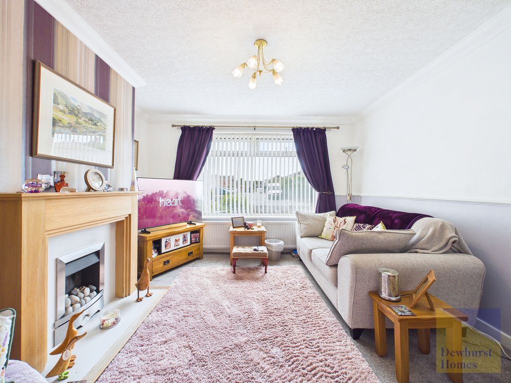 Property photo 2 of 29