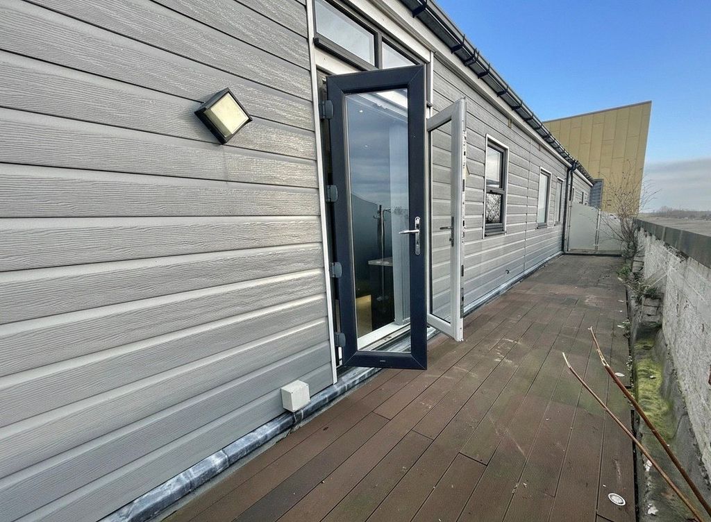 Additional image 13 of 2 bed flat for saleGlovers Court, Preston, Lancashire PR1