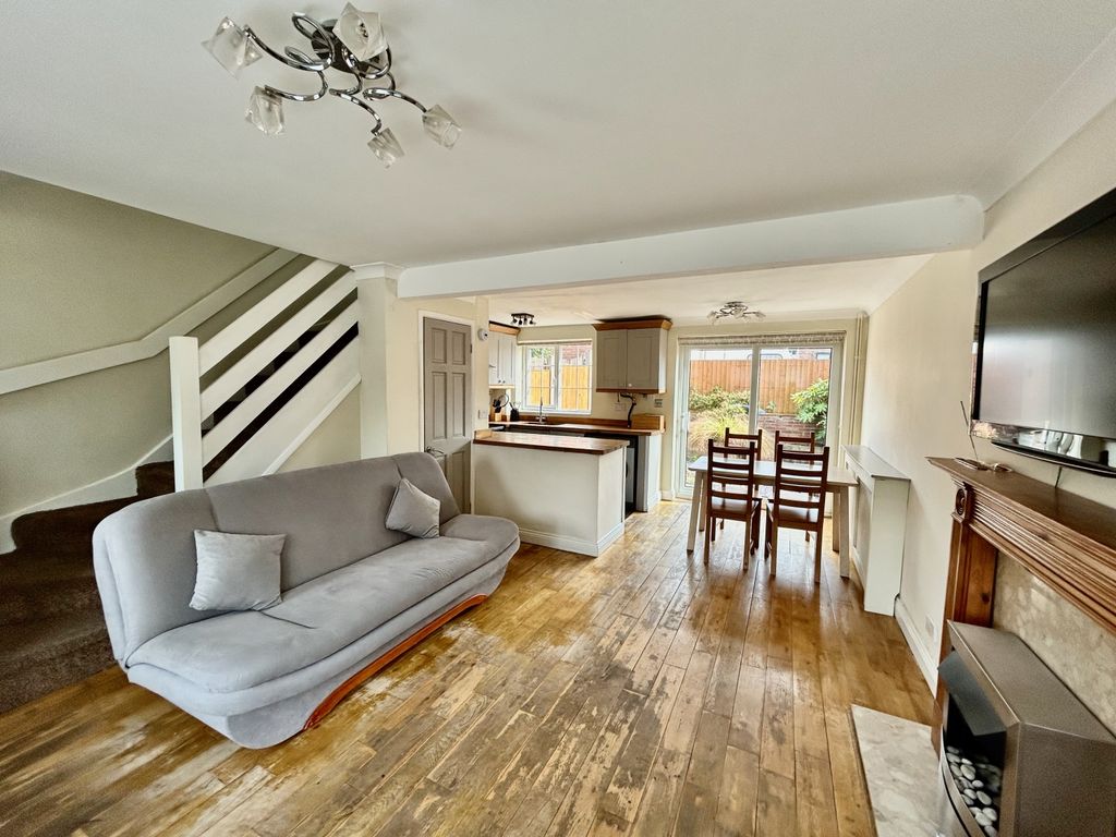 Property photo 2 of 10 Img_4177