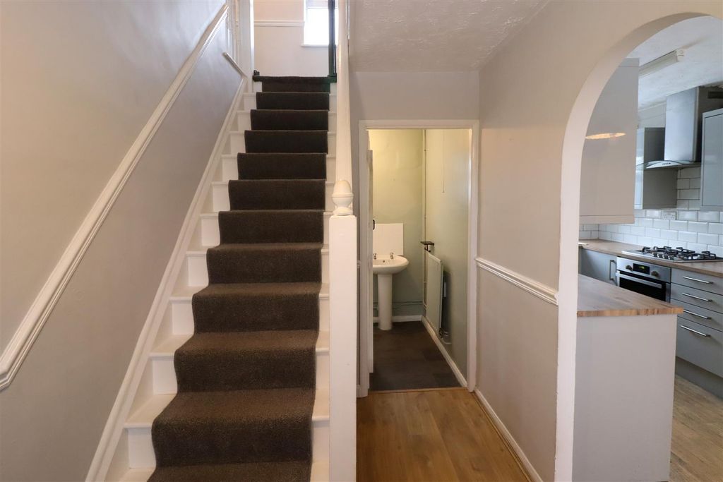 Property photo 2 of 11 Img_5609.Jpg