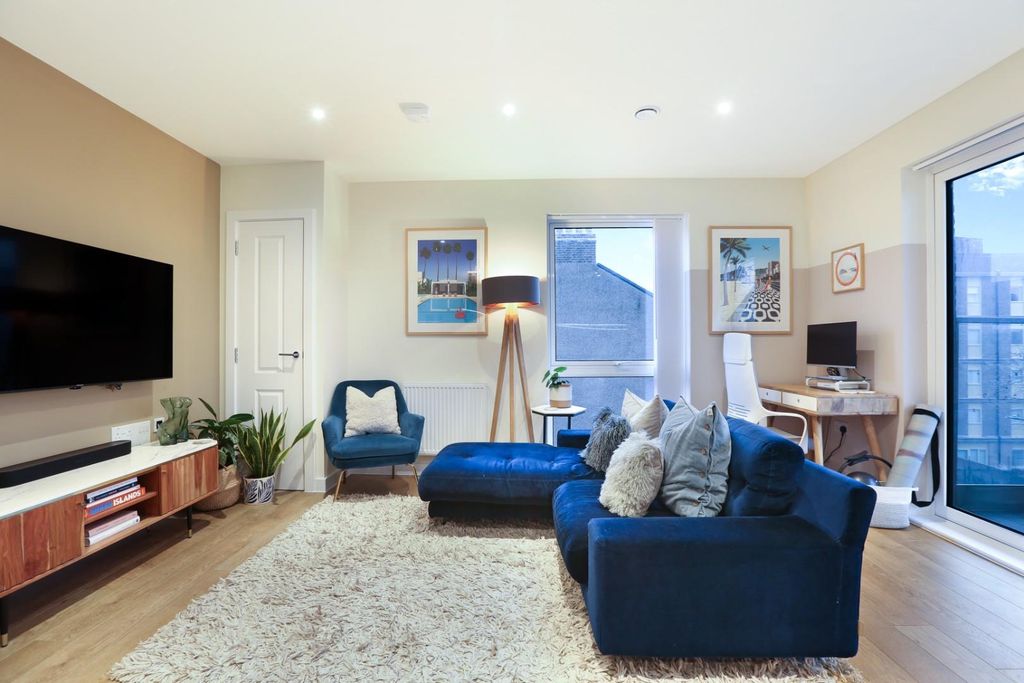 Property photo 2 of 23 Ach_9023.Jpg