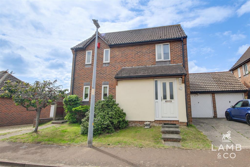 Property photo 1 of 17