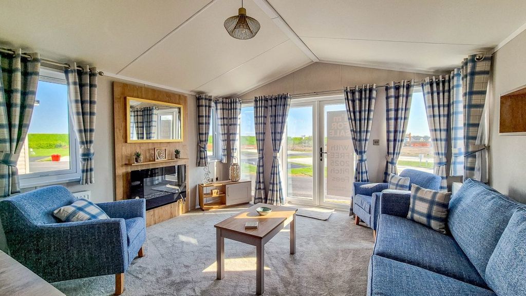 Property photo 3 of 19 20250509 173202