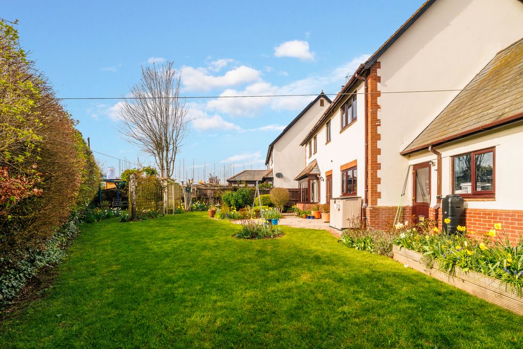 Property photo 3 of 20 Picture No. 53