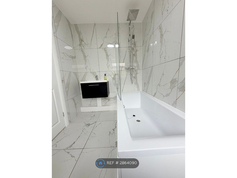 Property photo 3 of 15 Downstairs Toilet
