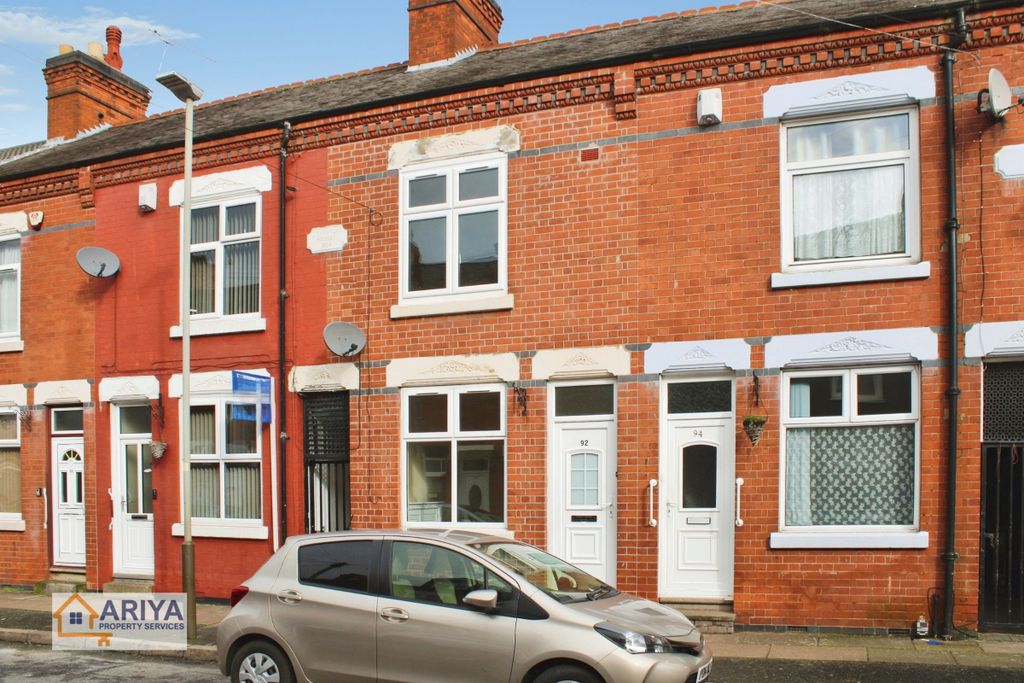 Property photo 1 of 16