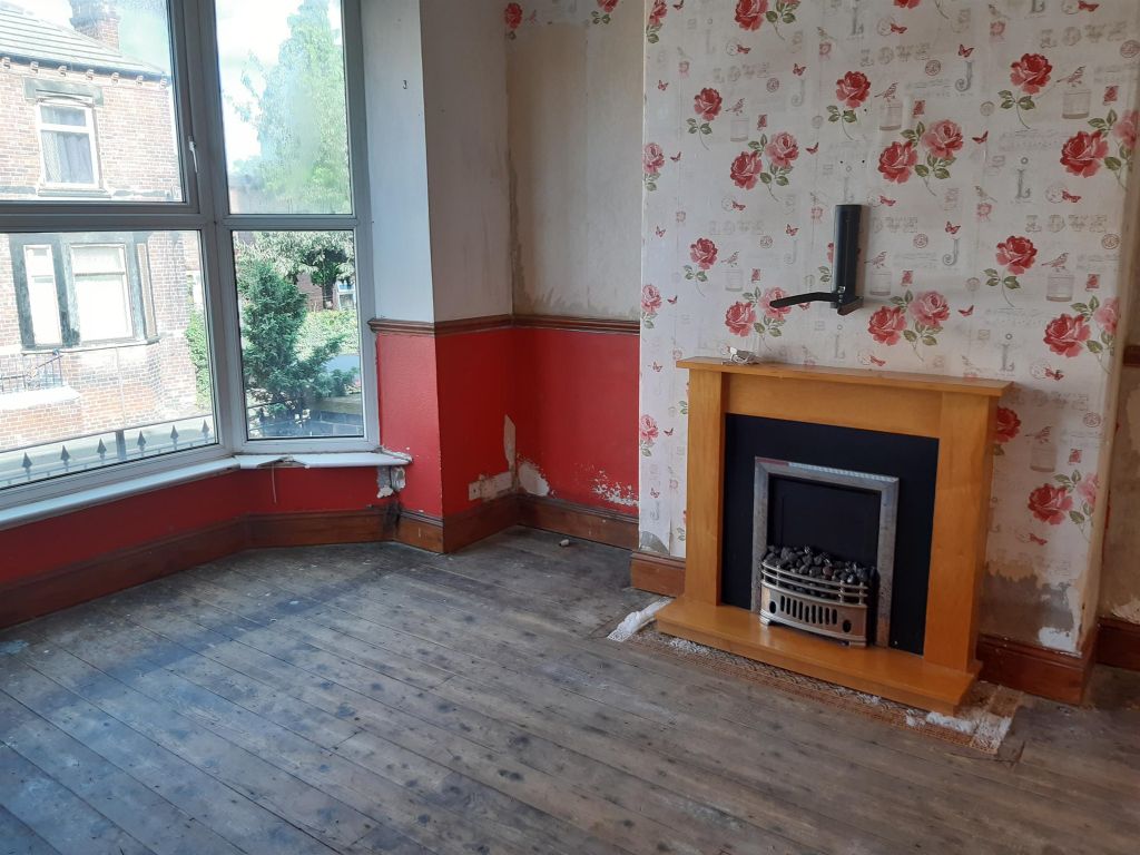 Property photo 2 of 12