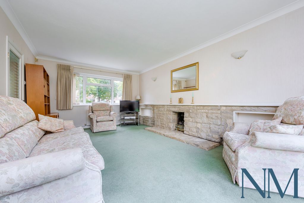 Property photo 2 of 21 Gallery