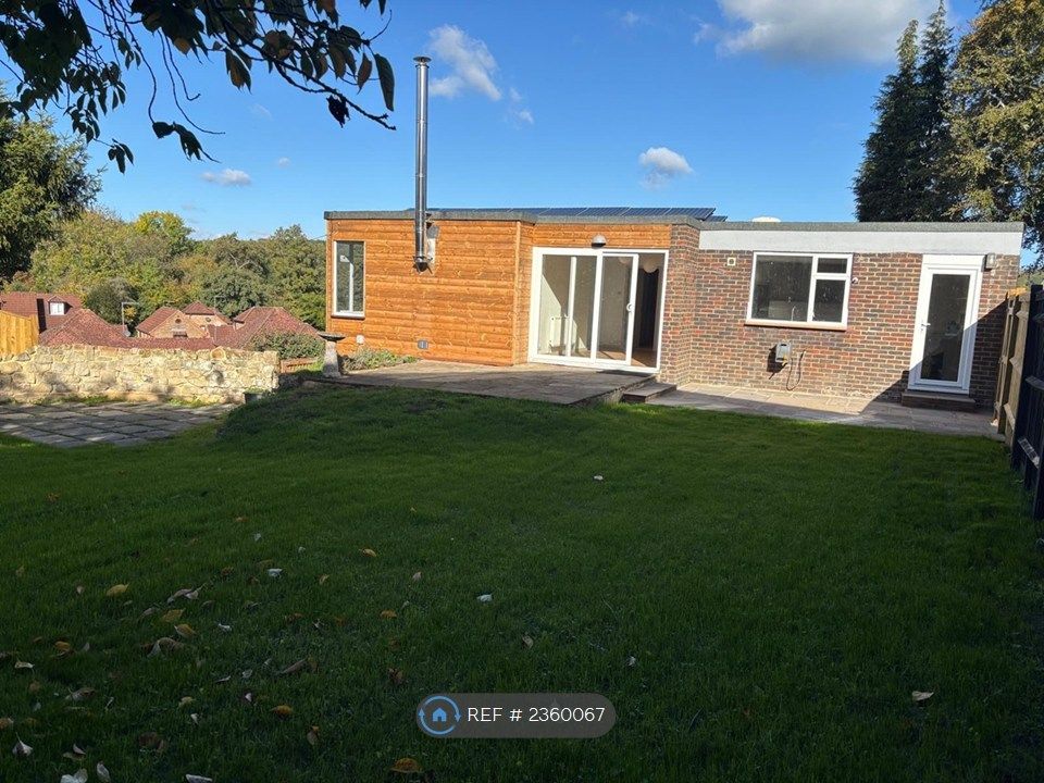 Property photo 3 of 11