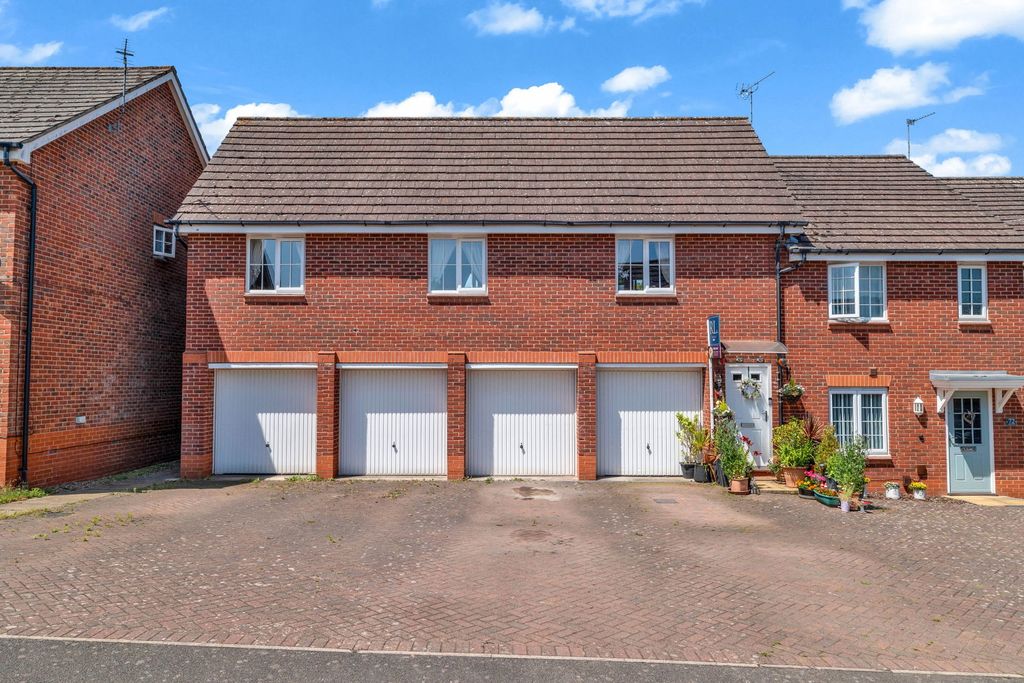 Property photo 2 of 13