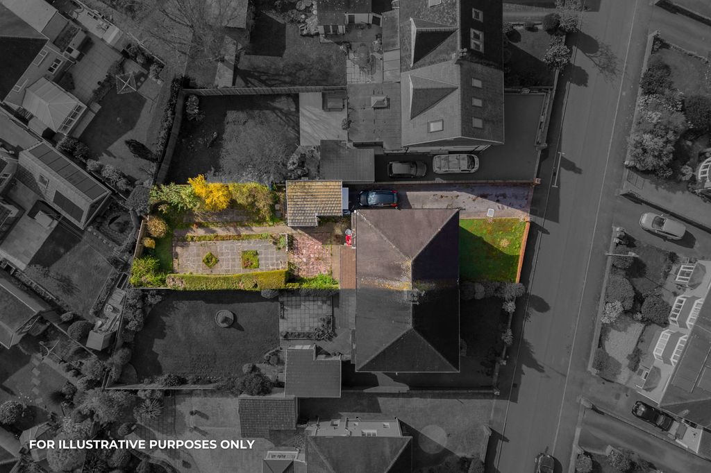 Property photo 3 of 25