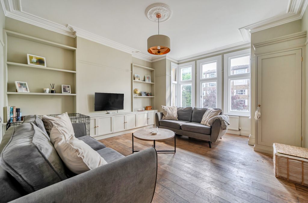 Property photo 2 of 14 1458974-19-6A02Ec...