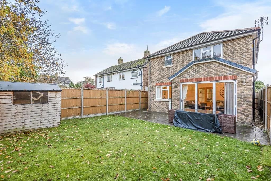 Property photo 2 of 13