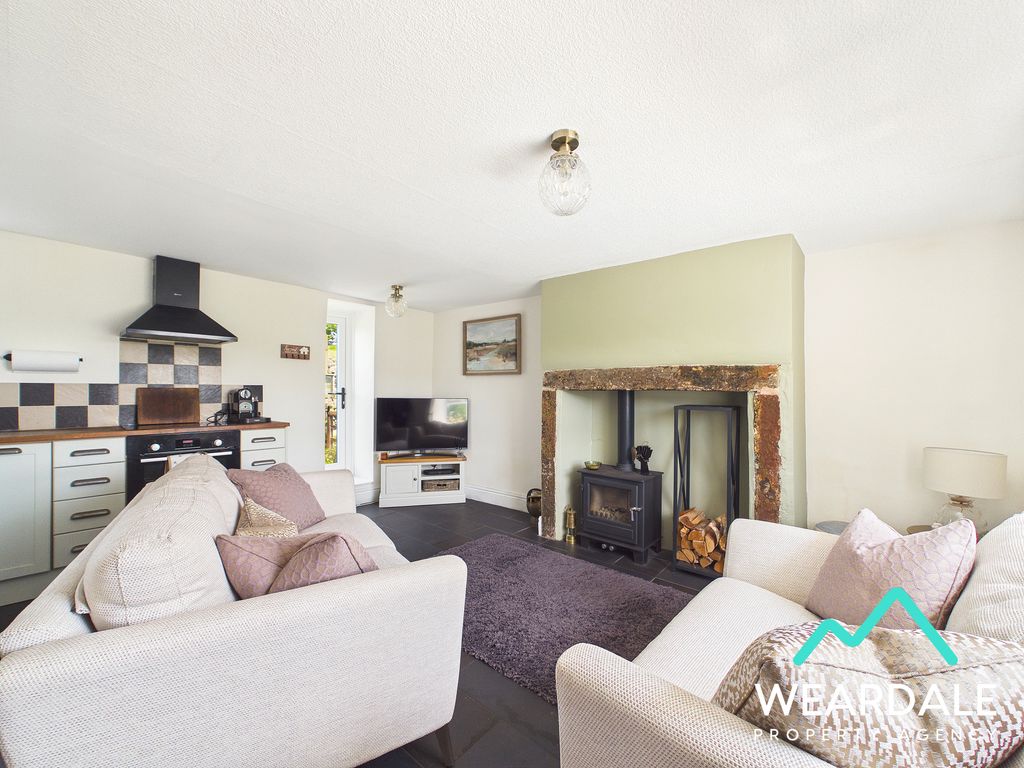 Property photo 3 of 34