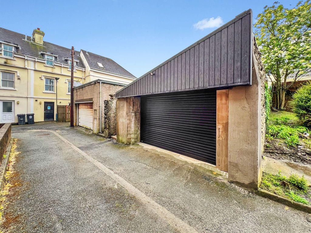 Property photo 2 of 12 Garage No.2, Albert Terrace Lane, Douglas