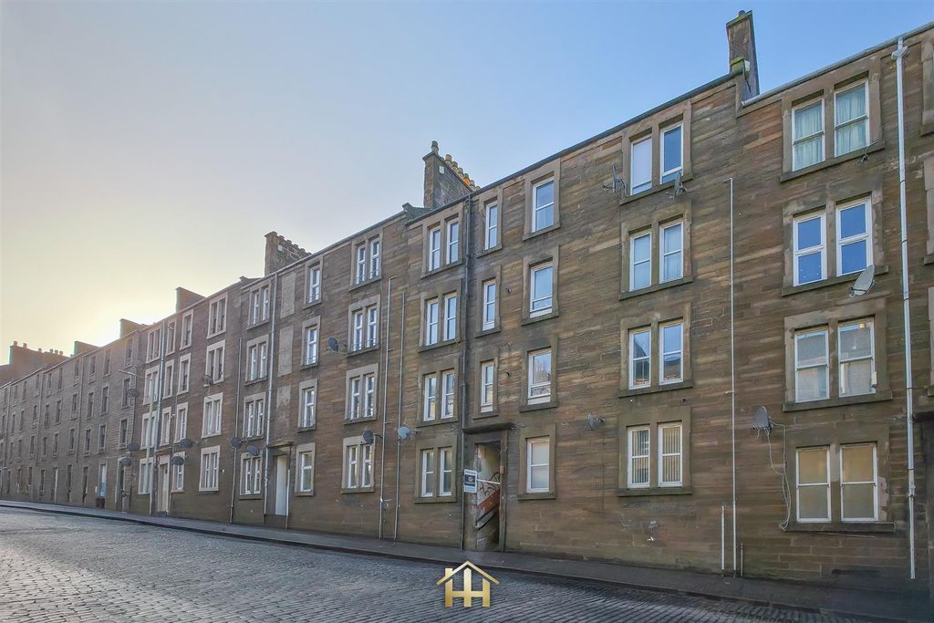 Property photo 3 of 15 16 Rosefield Street 270126 Edit (5 Of 5).Jpg