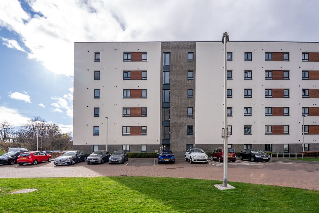 Property photo 1 of 14 Primary Property Image