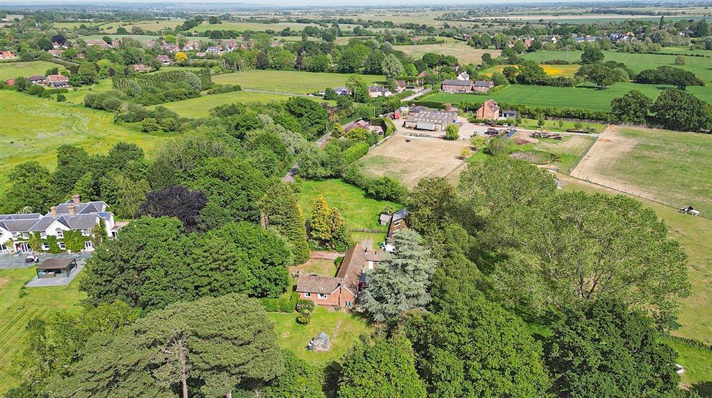 Property photo 3 of 14 Aerial Gardens/Fields