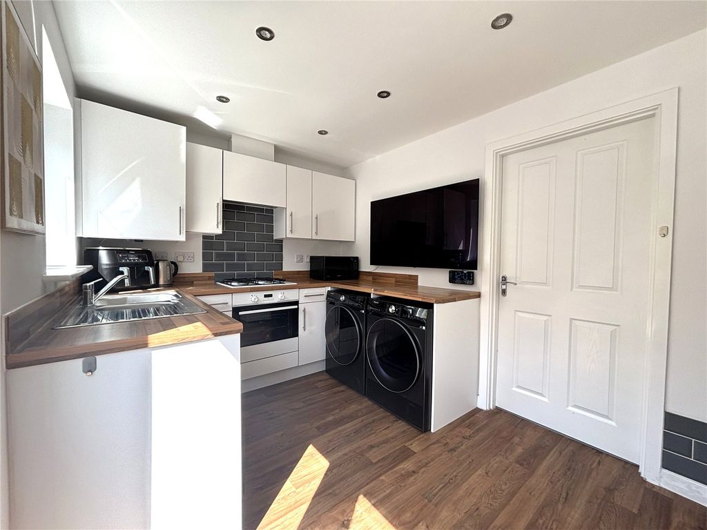 Property photo 3 of 17 Picture No. 03