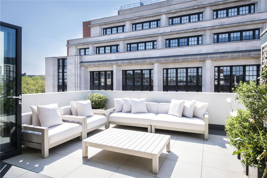 Property photo 2 of 6 Picture No. 18