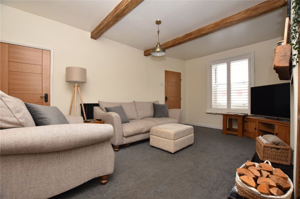 Property photo 3 of 17 Picture No. 40