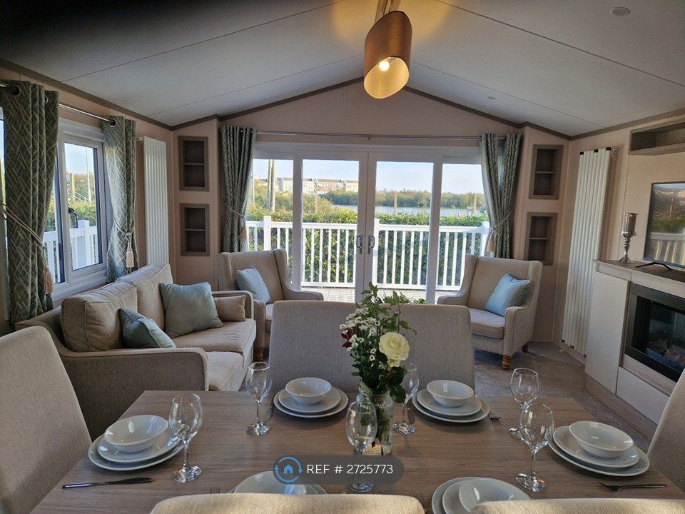 Property photo 2 of 3