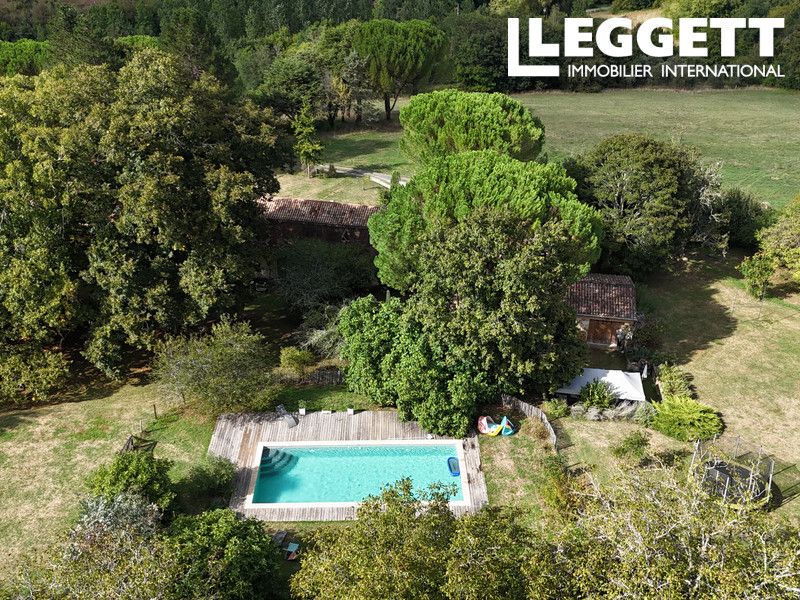 Property photo 3 of 10