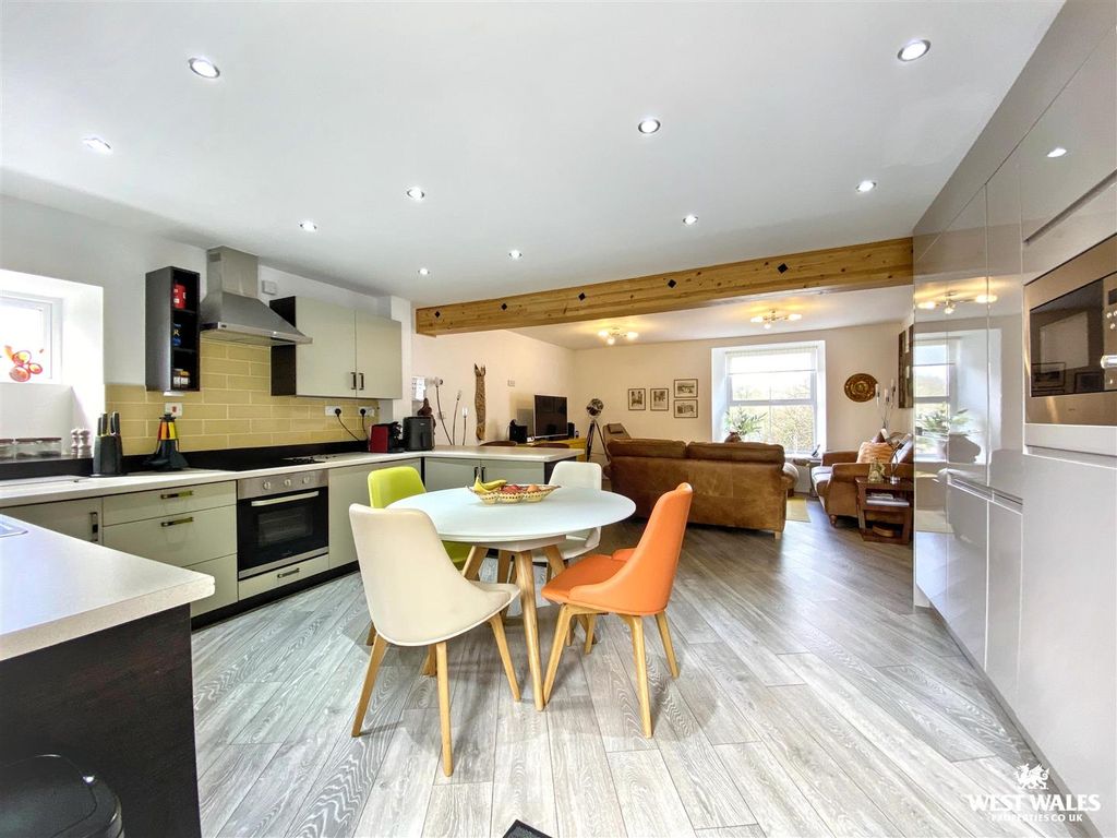 Additional image 9 of 3 bed town house for saleNew Way, Pembroke SA71