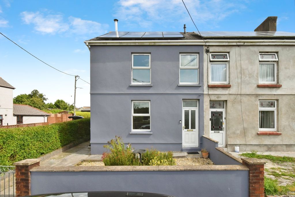 Property photo 1 of 17 Photo