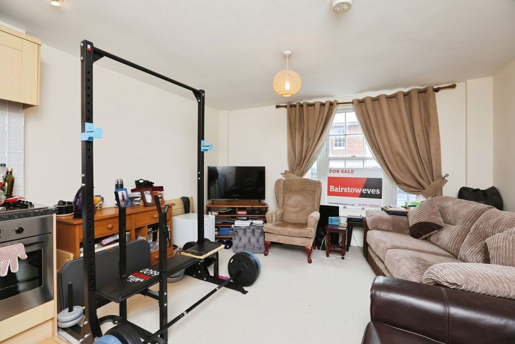 Property photo 3 of 16 Photo