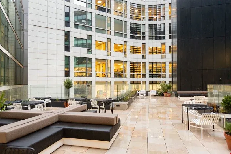 Property photo 1 of 5