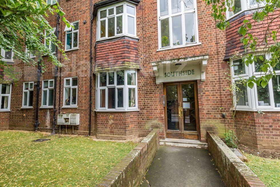 Property photo 1 of 1