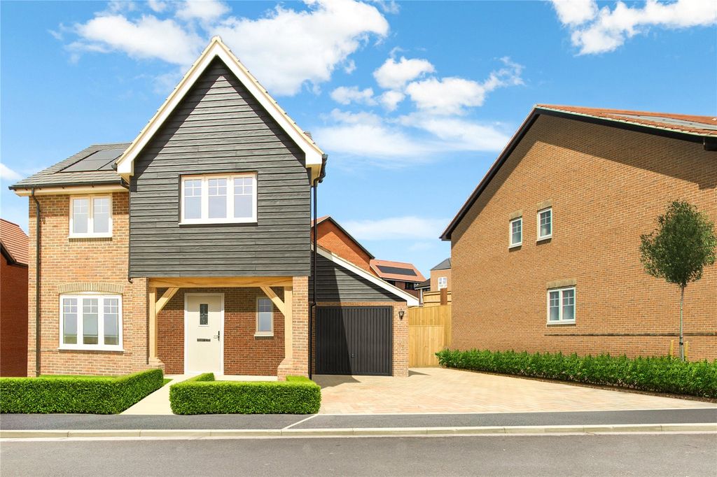Property photo 1 of 29 Picture No. 34