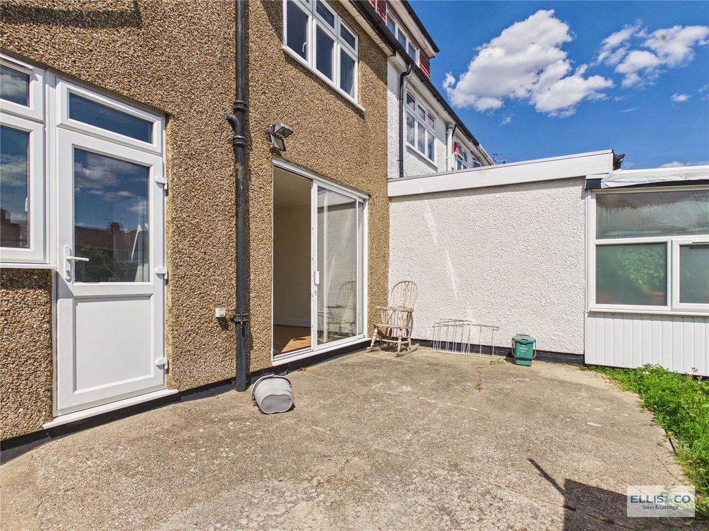 Property photo 2 of 6 Picture No. 07