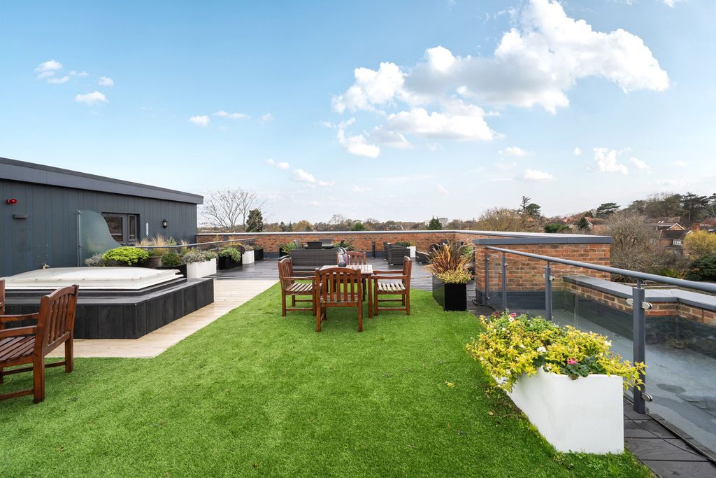 Property photo 3 of 24 1382852-3-691c73d...