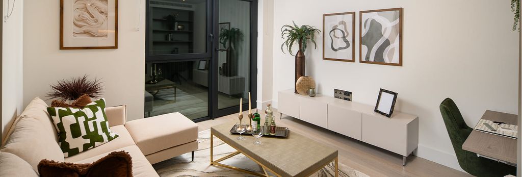 Property photo 1 of 5 An Interior Living Room Image At White City