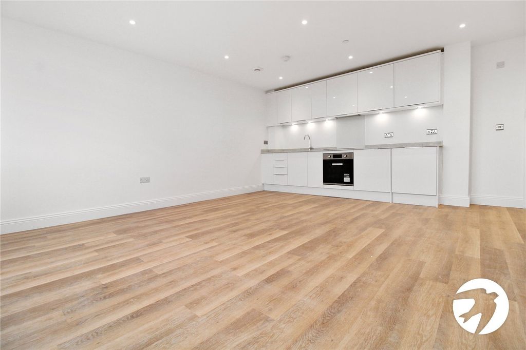 Property photo 2 of 10 Picture No. 08