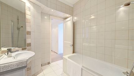 Property photo 2 of 6 Photo 1