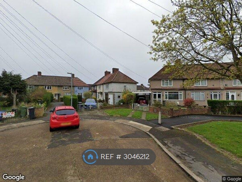Property photo 2 of 13