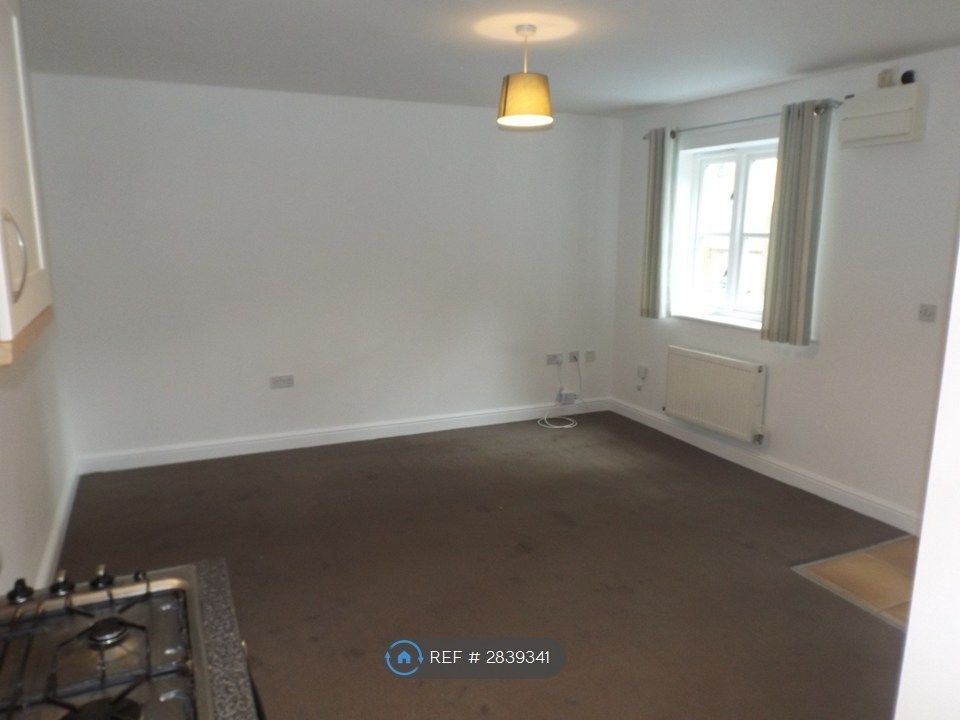 Property photo 2 of 10 Lounge