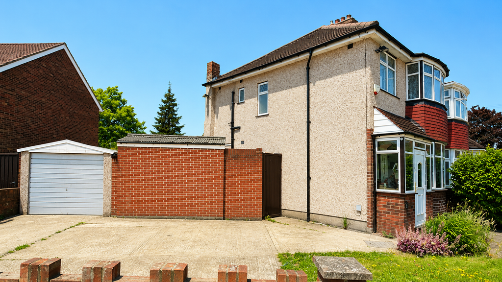 Property photo 2 of 15