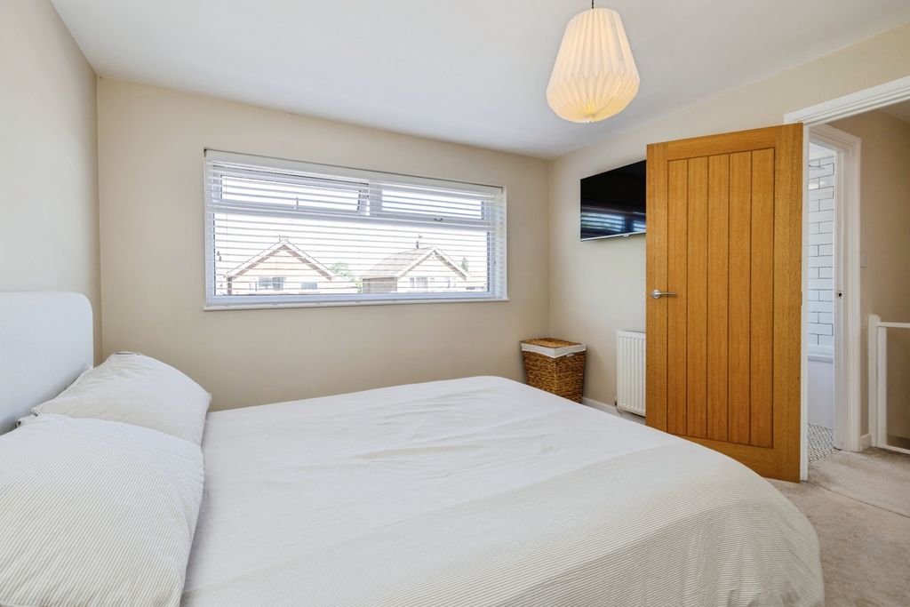Additional image 11 of 3 bed detached house for saleChestnut Road, North Hykeham LN6