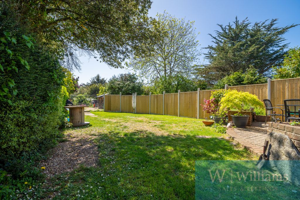 Property photo 2 of 20 Rear Gdn