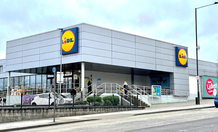 Property photo 1 of 9