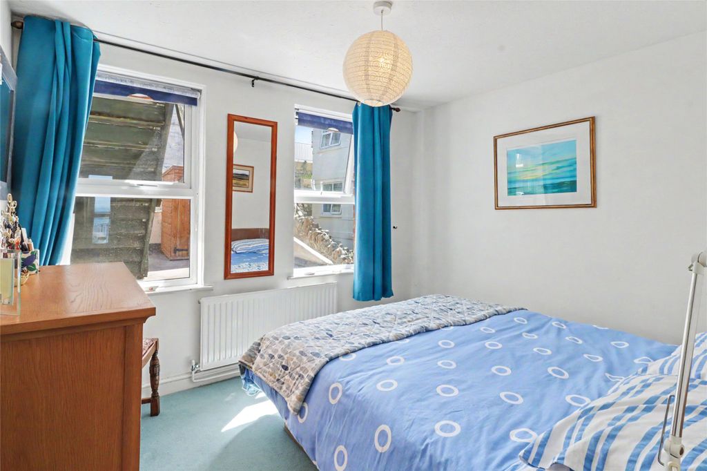 3 bed flat for saleThe Esplanade, Woolacombe, Devon EX34 photo 5