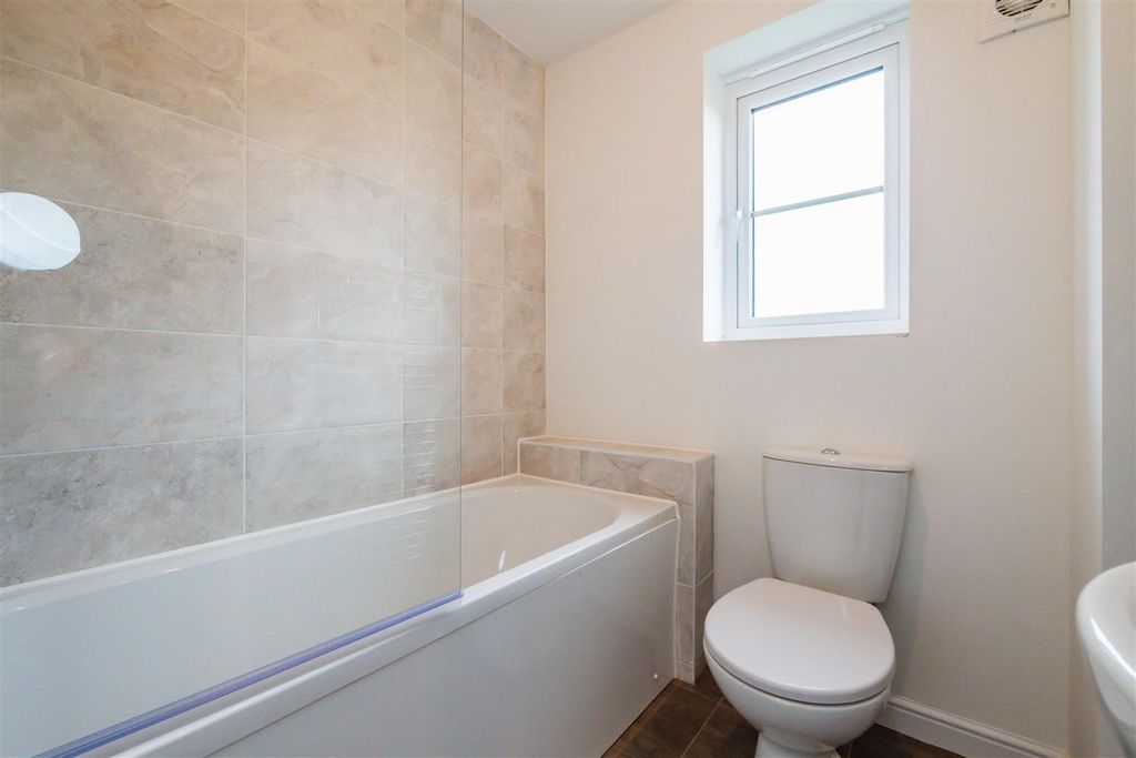 Property photo 3 of 13 Kilkenny_Bathroom_2.Jpg