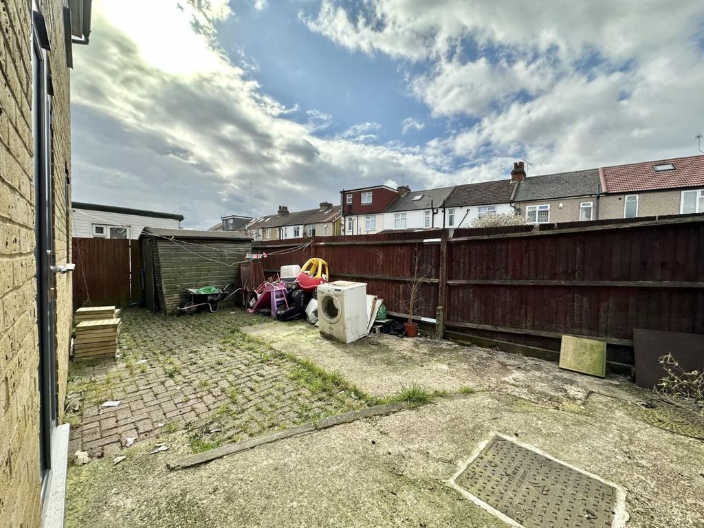 Property photo 3 of 8 Thumbnail_Img_1441.Jpg