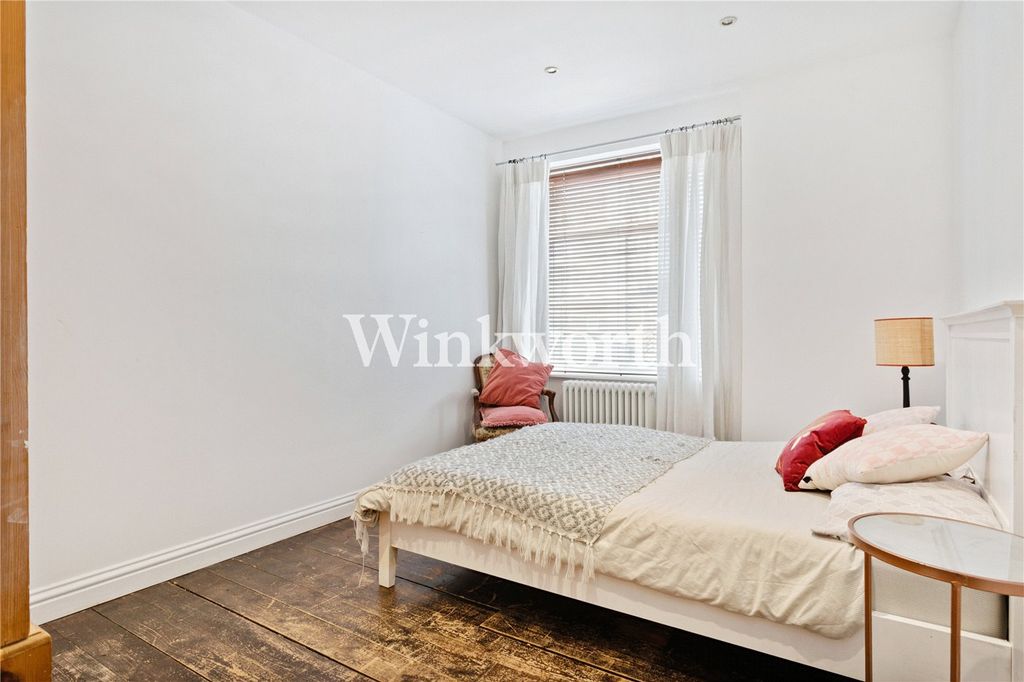 Property photo 2 of 10 Picture No. 07